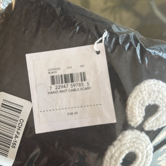 Coach Hand Knit Cable Scarf Black NWT - Picture 3 of 3